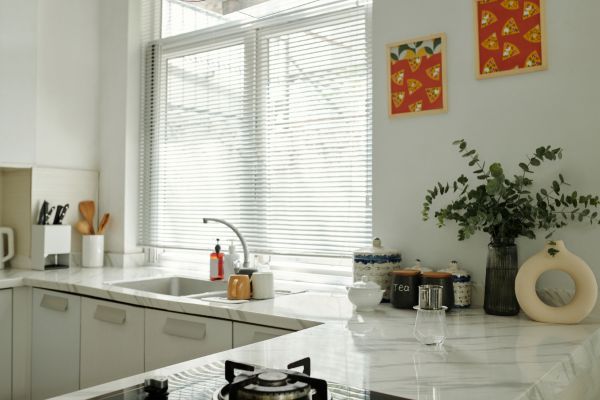 decluttering kitchen counters