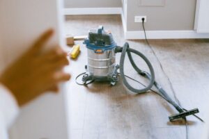 How to Deep Clean a House From Top to Bottom